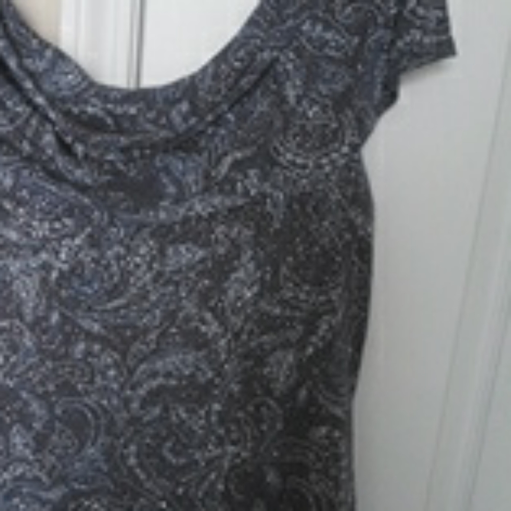 Dress - Picture 4 of 4